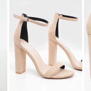 NWT PrettyLittleThing Nude Sandal Heels 7.5W NWT